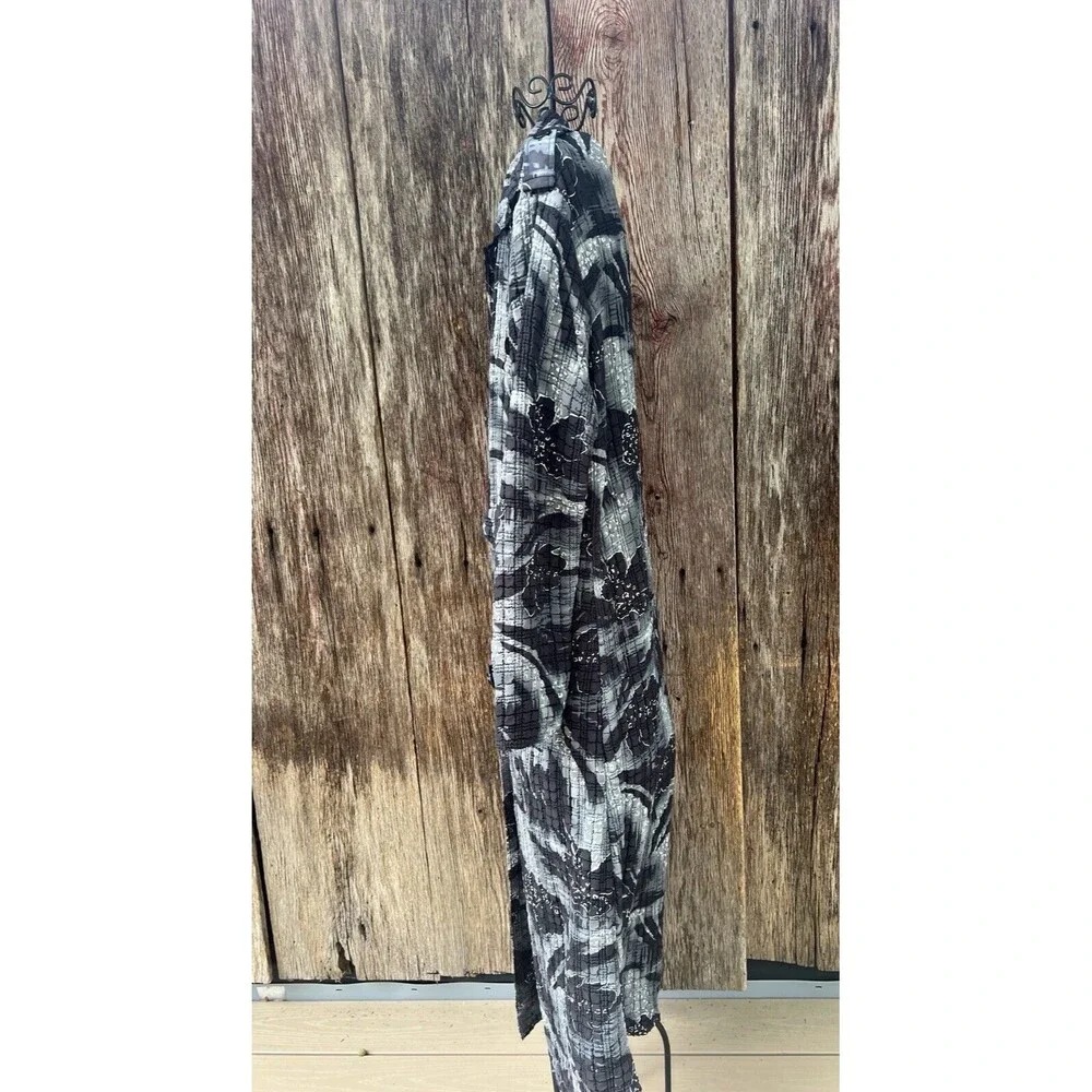 Ubu Women's XL Jacket-Crinkle‎ Fabric-black White Foral Button Duster Artsy